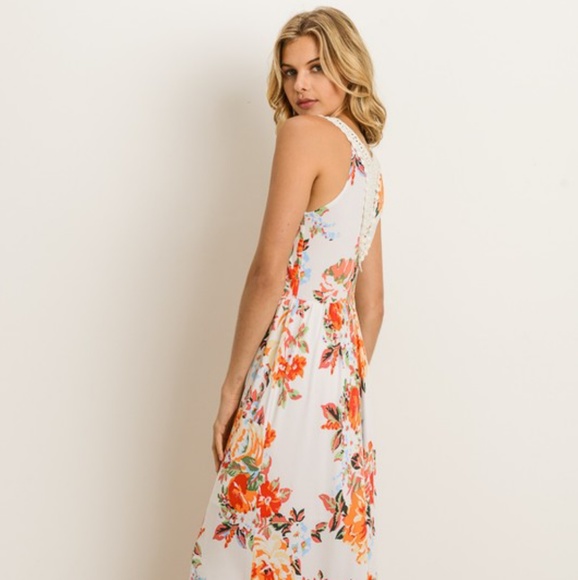 Floral Crochet Maxi Dress - Picture 3 of 4